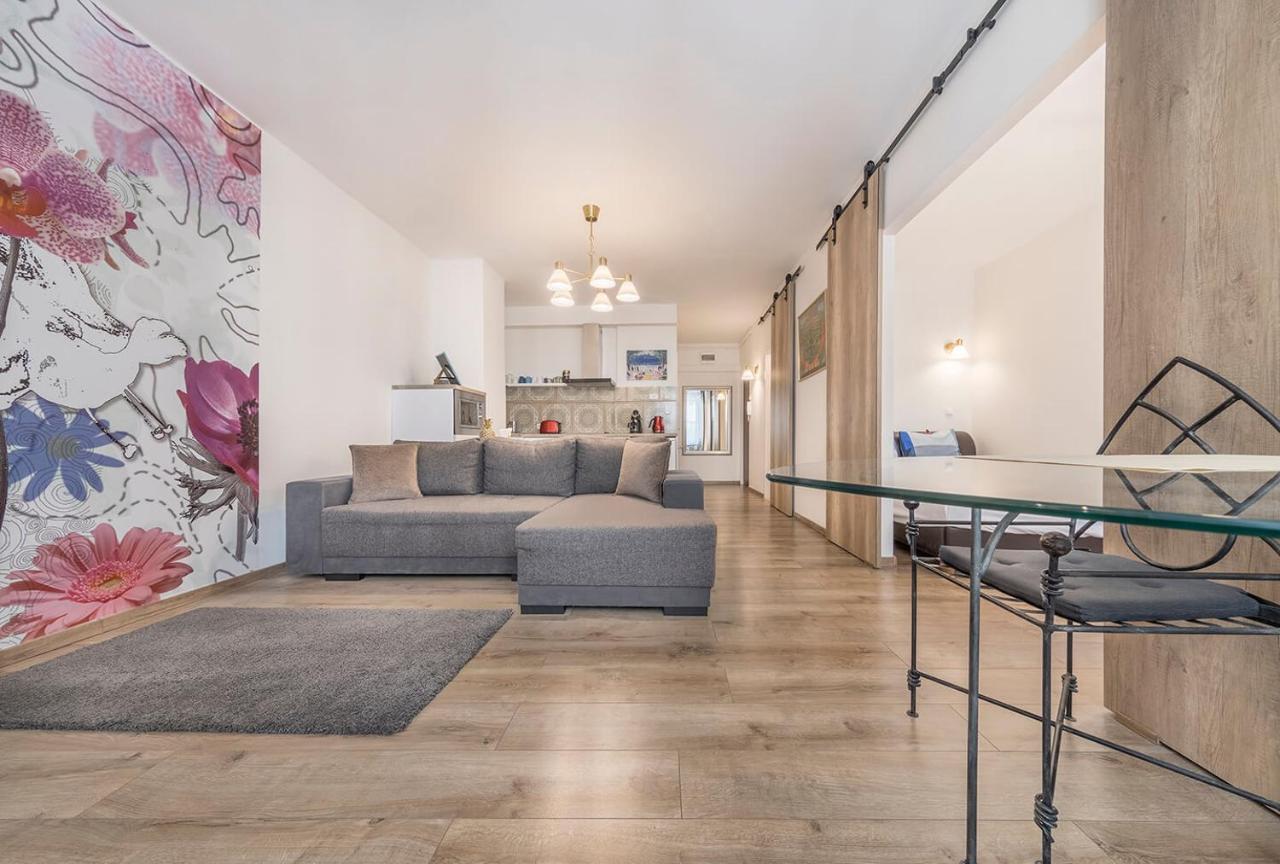 Sandra Apartment Close To Chain Bridge Budapest Exterior photo
